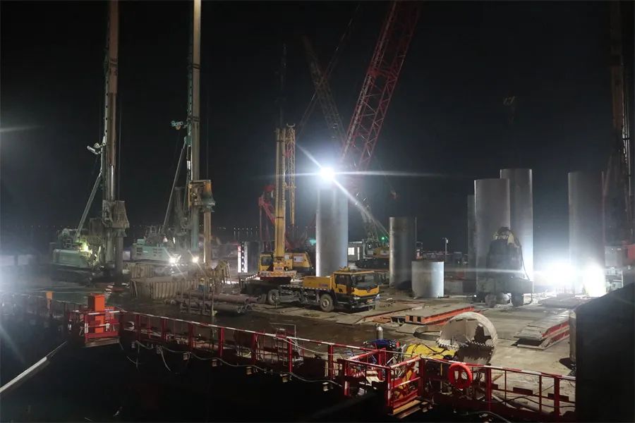 清花高速北江特大桥首个主墩桩基施工全部完成