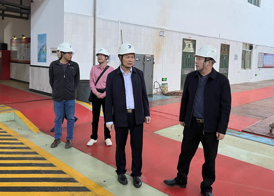 市发展改革局副局长夏晓标带队开展“五一”节前及汛期能源行业安全生产检查