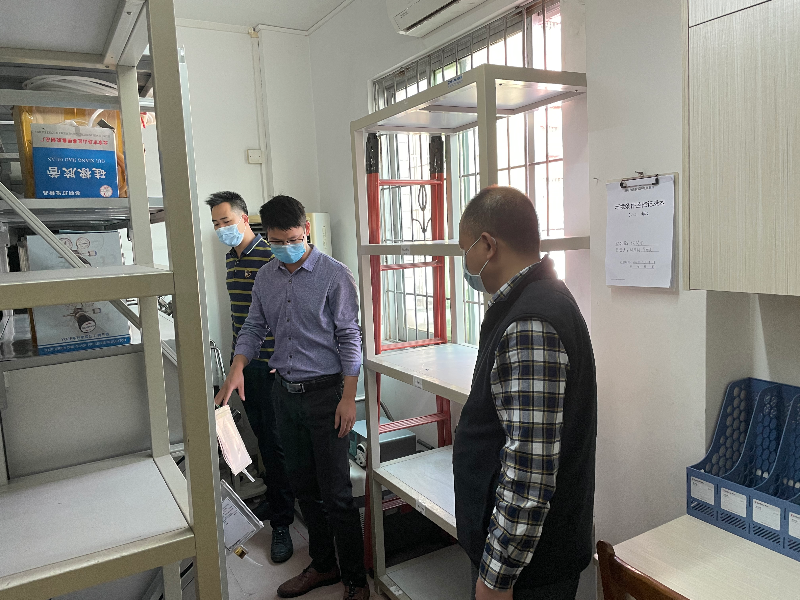 环境监测站实验室安全生产检查照片1.jpg