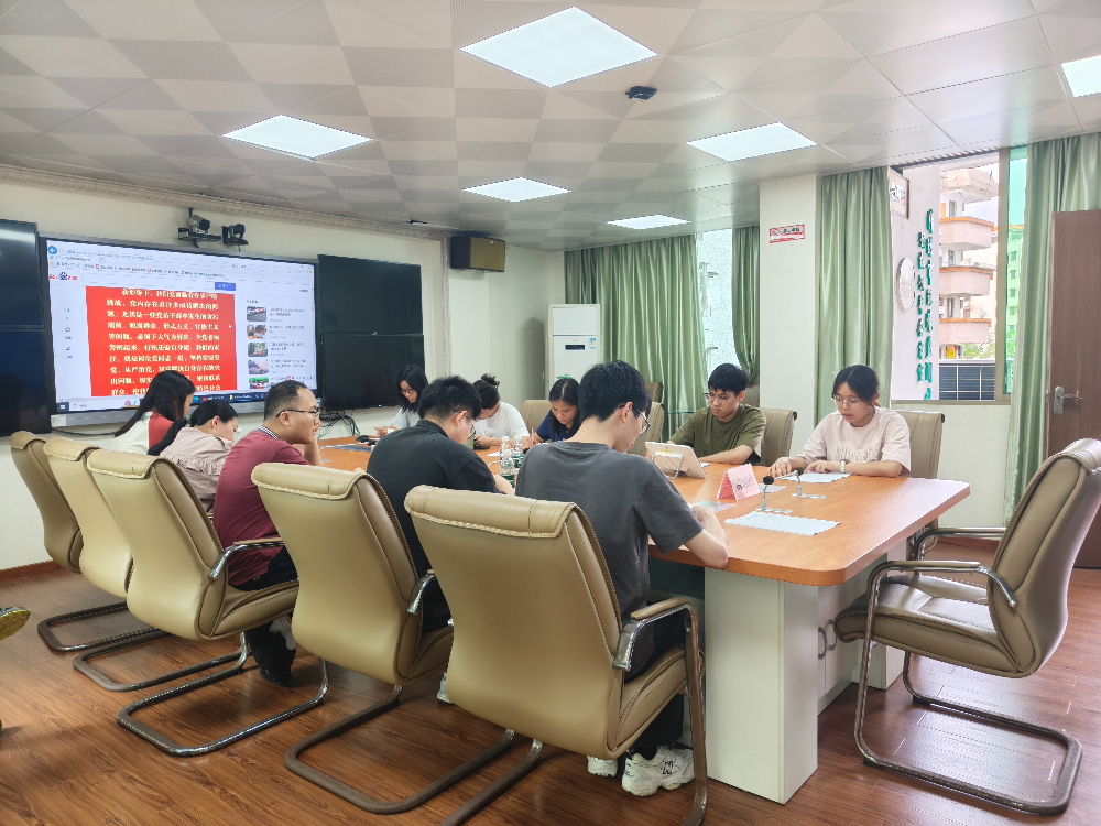 清远市生态环境局青年理论学习小组第四组读书分享会.jpg