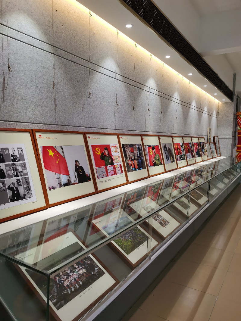 忘--连南瑶族自治县开展"老兵永远跟党走"庆祝建党100周年作品展活动